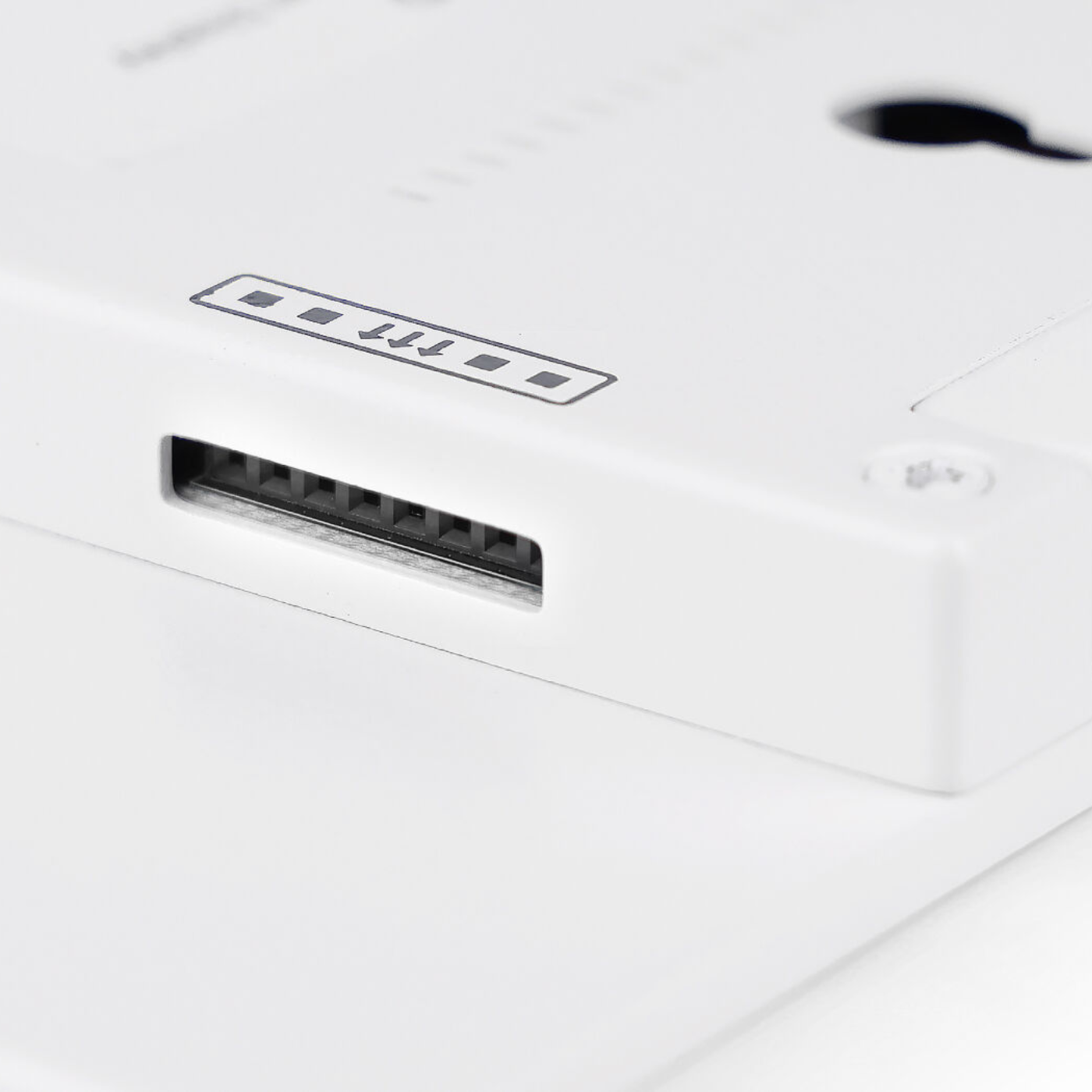 reTerminal E1002 – 7.3" Full-Color ePaper Display with ESP32-S3 - Image 8